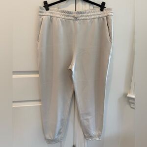 Lululemon Brushed Softstreme High Rise Jogger in Bone Size 14